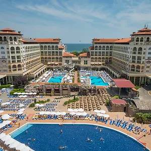 4* אתר נופש Melia Sunny